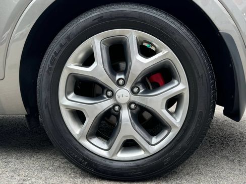 Used 2017 Kia Sorento SX AWD/4WD image 11