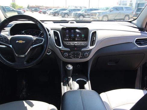 Used 2021 Chevrolet Equinox Premier AWD/4WD image 43