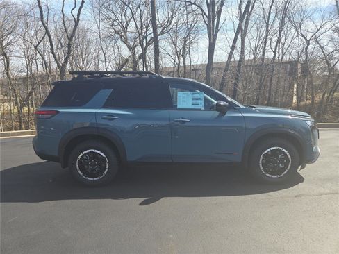 New 2026 Nissan Pathfinder Rock Creek AWD/4WD image 2