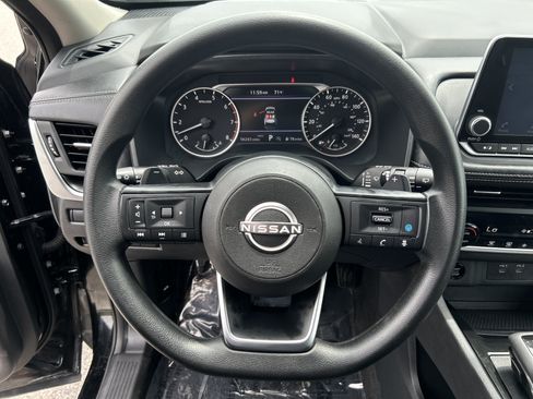 Used 2024 Nissan Rogue SV AWD/4WD image 21