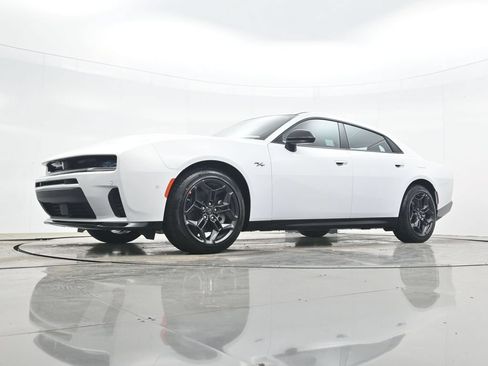 New 2026 Dodge Charger R/T w/ Driver Convenience Group AWD/4WD image 33