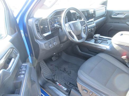 Certified 2022 Chevrolet Silverado 1500 RST w/ Z71 Off-Road Package image 16