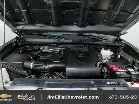 Used 2016 Toyota Tacoma TRD Off-Road image 33