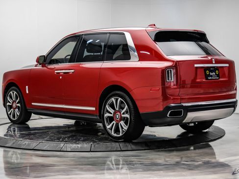 Used 2019 Rolls-Royce Cullinan AWD/4WD image 12