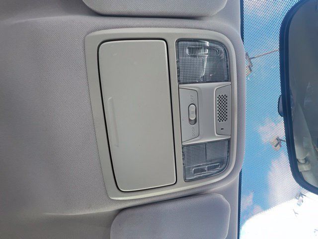 Used 2016 Honda CR-V LX image 23