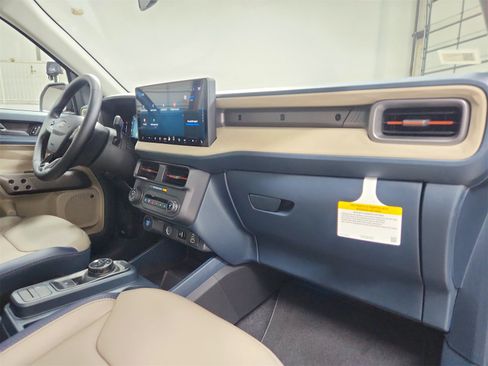 New 2026 Ford Maverick Lariat w/ 4K Tow Package image 41