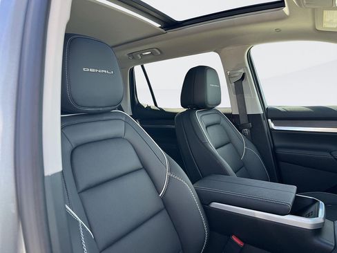 New 2026 GMC Terrain Denali AWD/4WD image 33