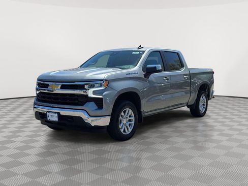 Used 2026 Chevrolet Silverado 1500 LT AWD/4WD image 3