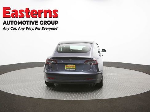 Used 2019 Tesla Model 3 Standard Range Plus RWD image 32