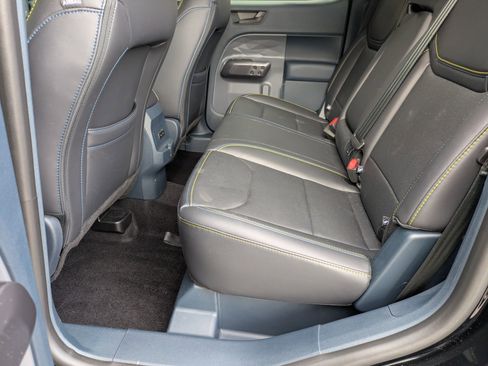 Certified 2025 Ford Maverick Lobo image 26