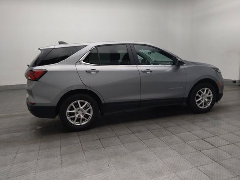 Used 2024 Chevrolet Equinox LT w/ LPO, Floor Liner Package FWD image 10