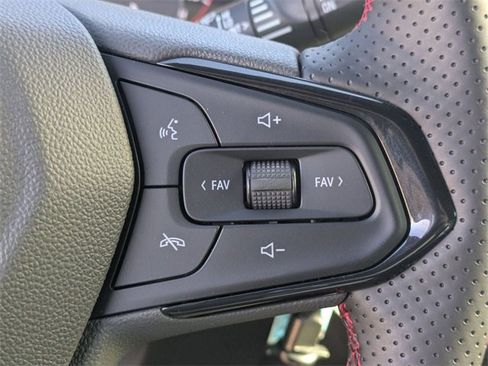 New 2026 Chevrolet Trax RS w/ Sunroof Package image 14