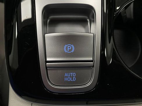 Certified 2023 Hyundai Tucson Limited AWD/4WD image 31