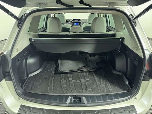 Certified 2023 Subaru Forester Premium AWD/4WD image 14