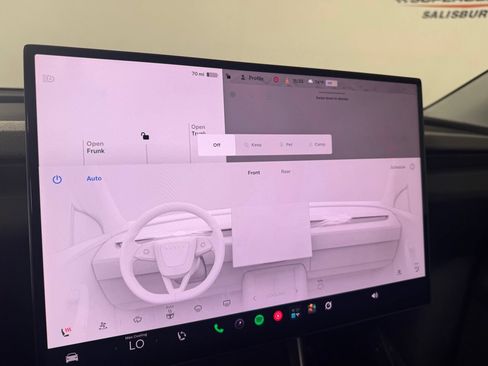 Used 2026 Tesla Model Y AWD image 17