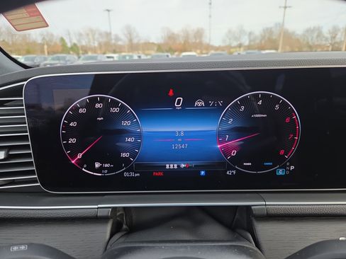 Used 2024 Mercedes-Benz GLE 450 4MATIC image 10