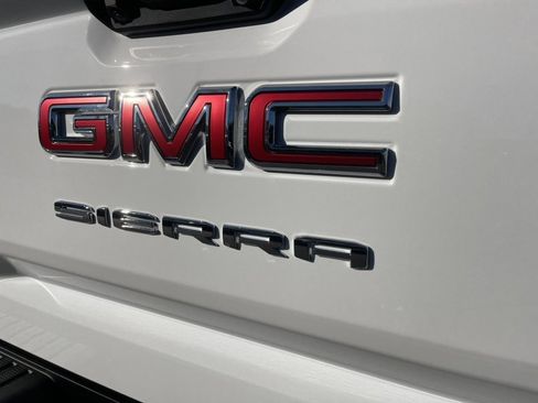 New 2026 GMC Sierra 1500 Elevation image 26