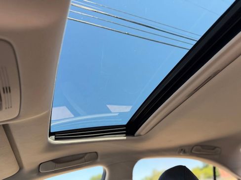 Used 2011 Lexus ES 350 FWD image 21