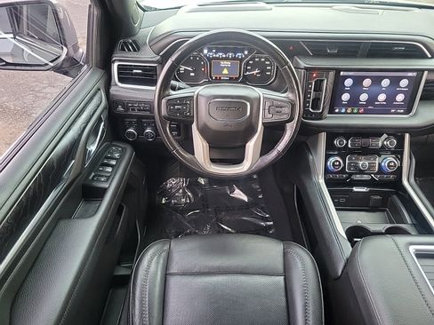 Used 2021 GMC Yukon Denali w/ Denali Ultimate Package image 18
