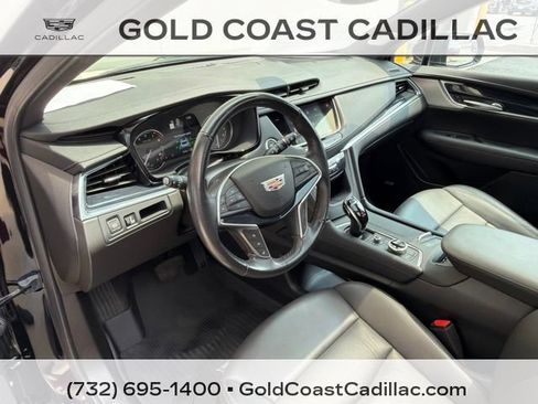 Certified 2024 Cadillac XT5 Premium Luxury w/ LPO, Floor Liner Package AWD/4WD image 18