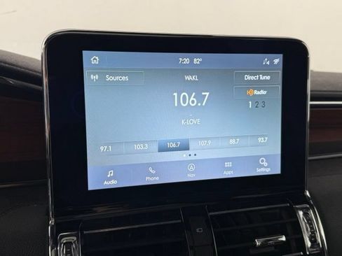 Used 2020 Lincoln Navigator L Reserve w/ Luxury Package AWD/4WD image 33