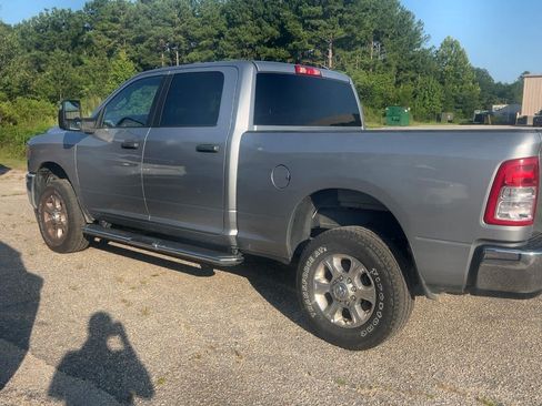 Used 2024 RAM 2500 Big Horn AWD/4WD image 6