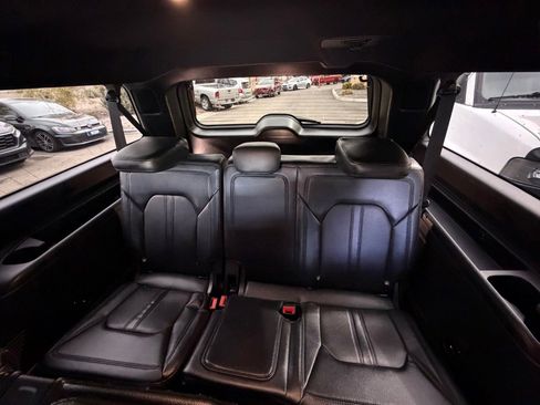 Used 2021 Ford Expedition Max Limited AWD/4WD image 32