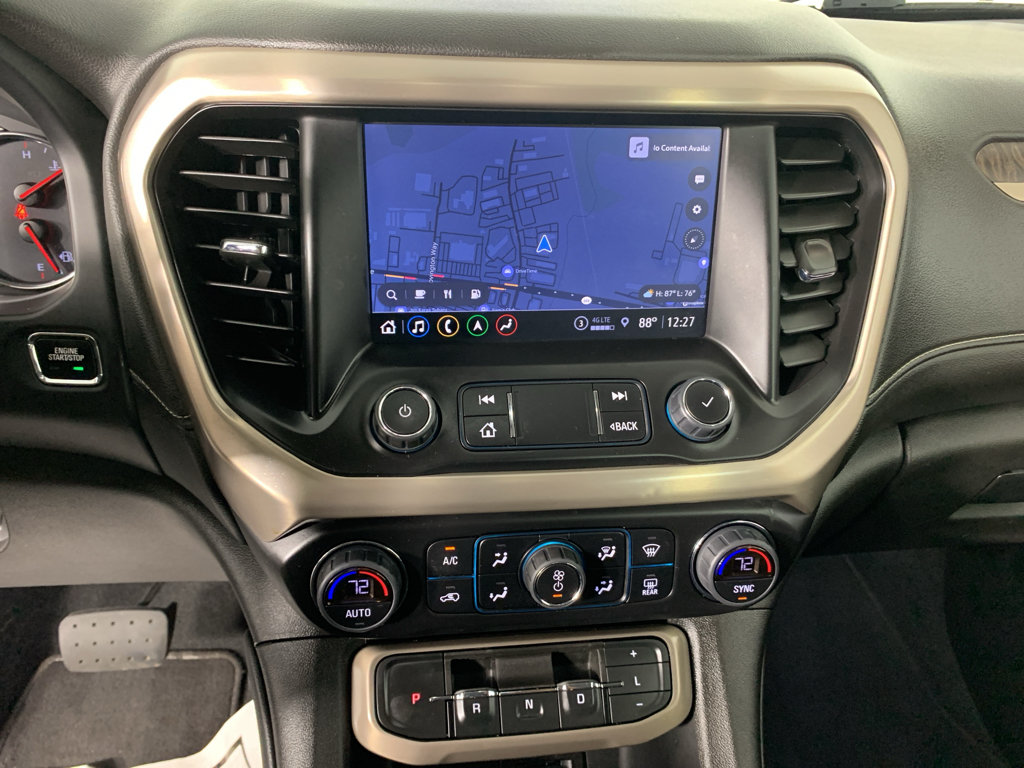 Used 2023 GMC Acadia Denali w/ Denali Technology Package FWD image 27