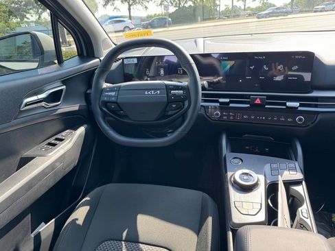 New 2026 Kia Sportage S AWD/4WD image 10