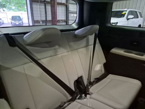 Used 2025 Hyundai Santa Fe SEL image 28