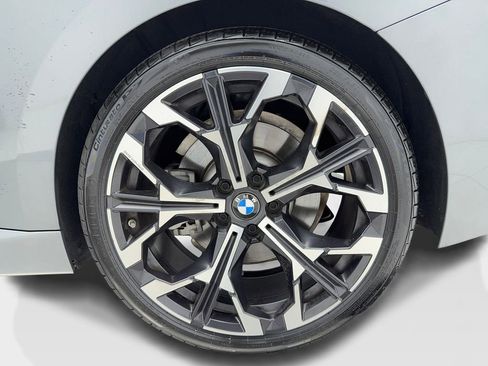 Used 2025 BMW 230i Coupe w/ Premium Package RWD image 44