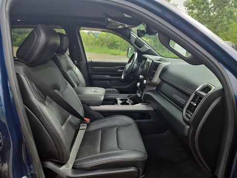 Used 2020 RAM 1500 Sport w/ Advanced Safety Group AWD/4WD image 4