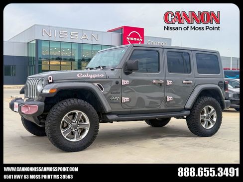Used 2020 Jeep Wrangler Unlimited Sahara AWD/4WD image 1