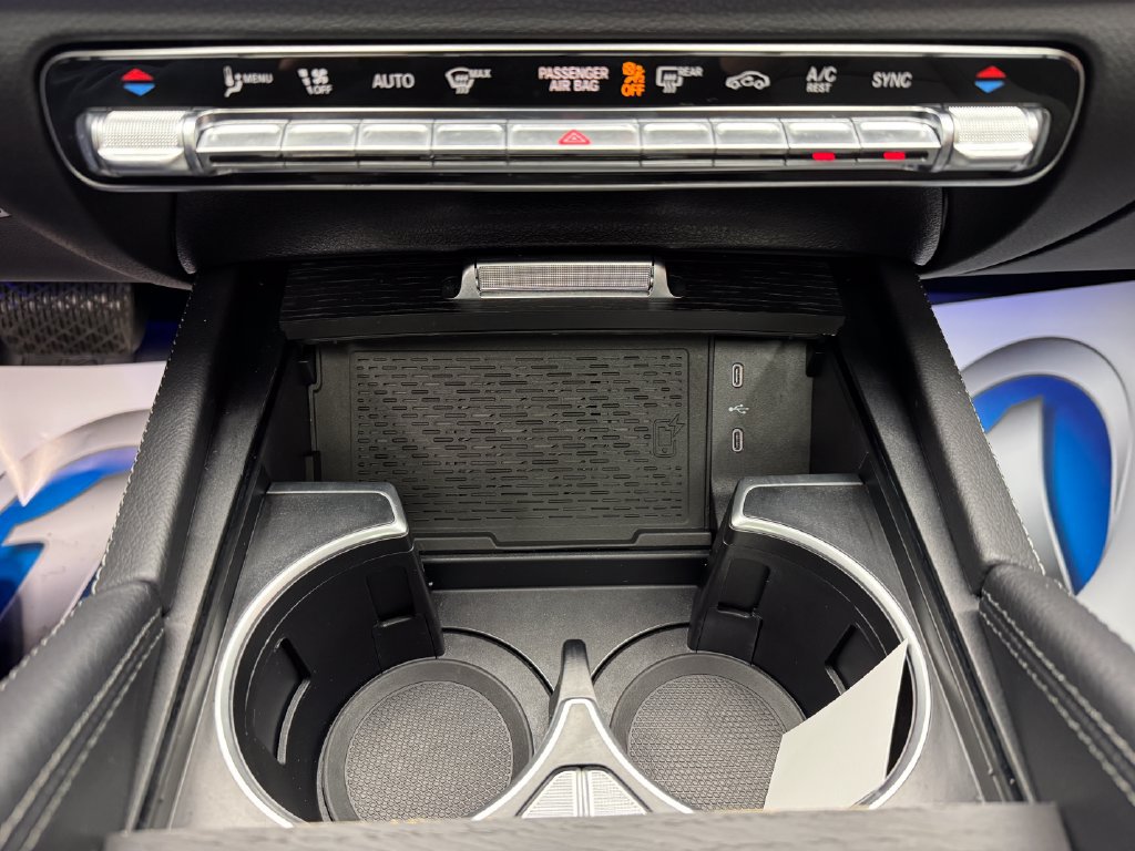 Used 2025 Mercedes-Benz GLS 450 4MATIC image 18