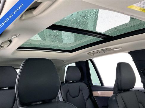 Used 2025 Volvo XC90 B6 Plus AWD/4WD image 20