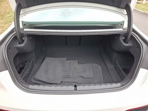 Used 2023 BMW 440i xDrive Coupe w/ Premium Package image 28