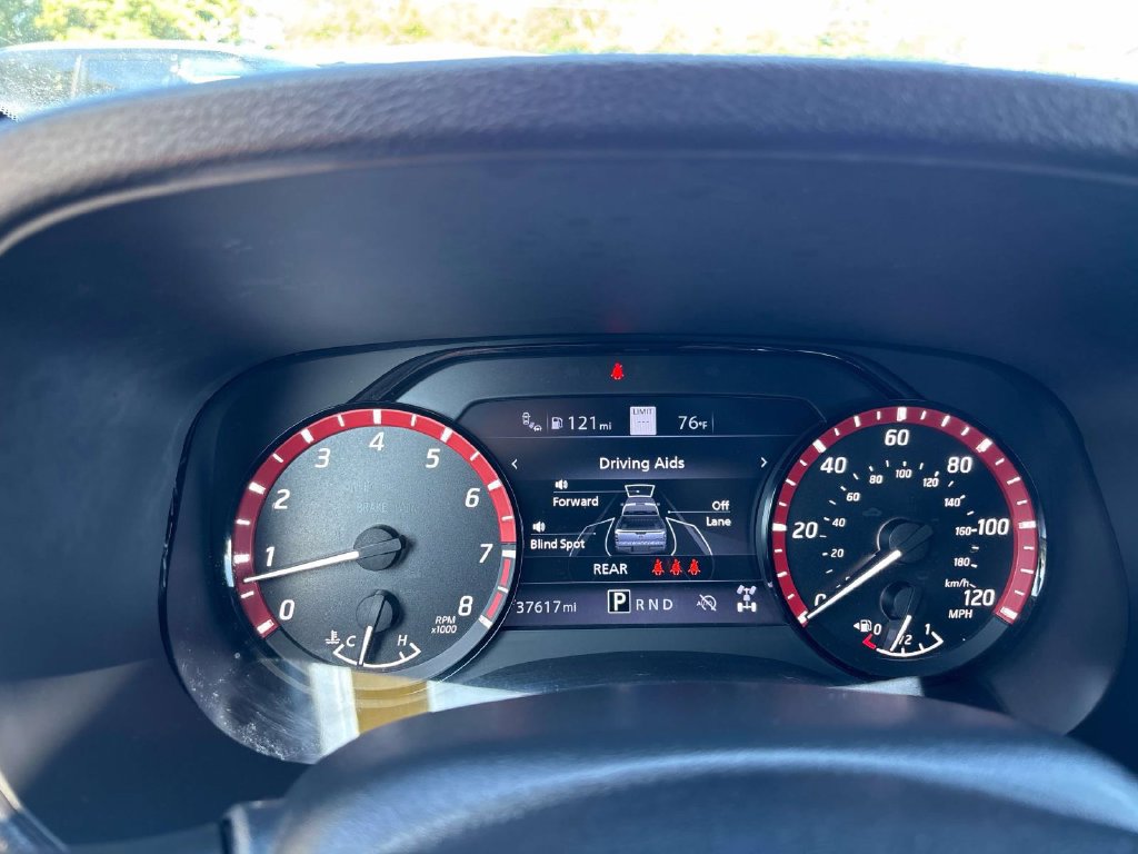Used 2024 Nissan Frontier PRO-4X w/ Pro Premium Package AWD/4WD image 19