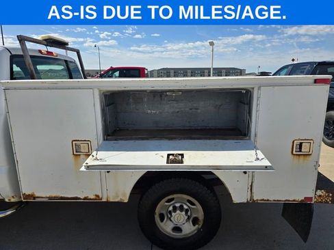 Used 2006 Chevrolet Silverado 2500 W/T AWD/4WD image 22