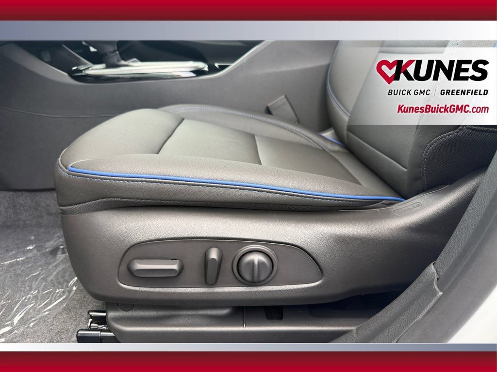 New 2026 Buick Envista Sport Touring w/ Convenience I Package FWD image 23