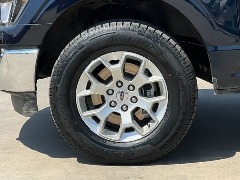Used 2023 Ford F150 XLT AWD/4WD image 25