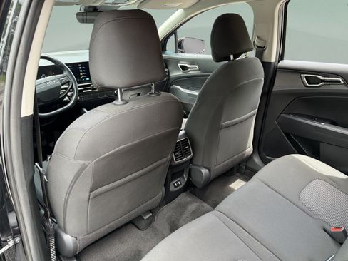 Certified 2026 Kia Sportage LX FWD image 27