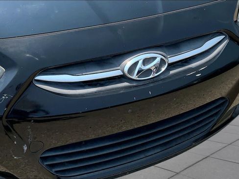 Used 2016 Hyundai Accent SE w/ Option Group 02 FWD image 28