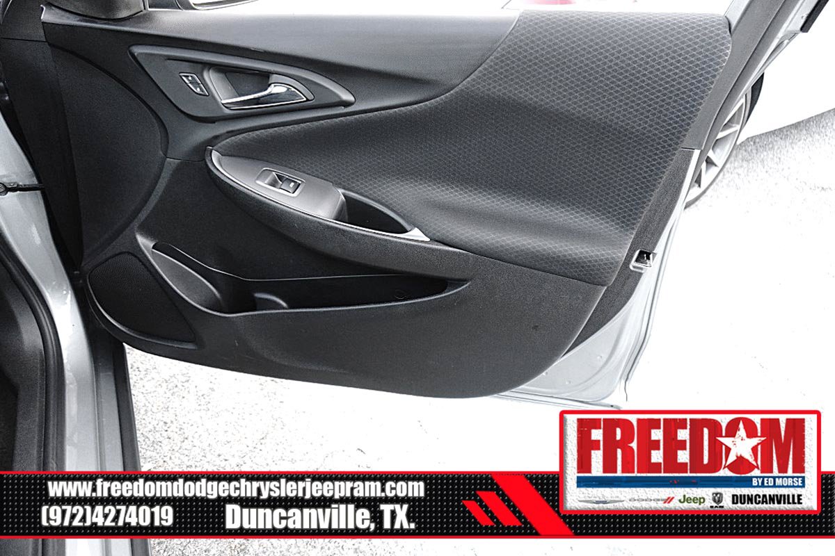 Used 2025 Chevrolet Malibu LT FWD image 38