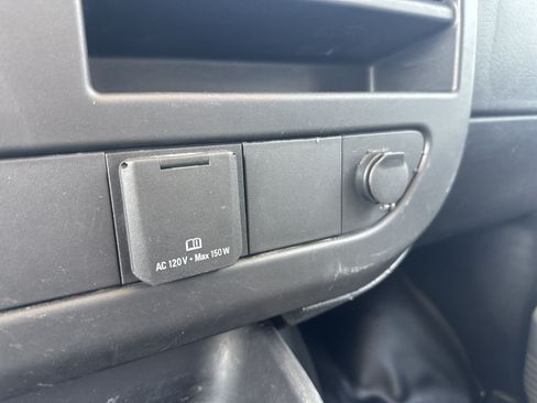 Used 2019 Chevrolet Express 3500 w/ Driver Convenience Package RWD image 16