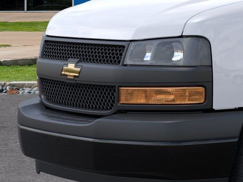 New 2025 Chevrolet Express 2500 Extended w/ Driver Convenience Package RWD image 13