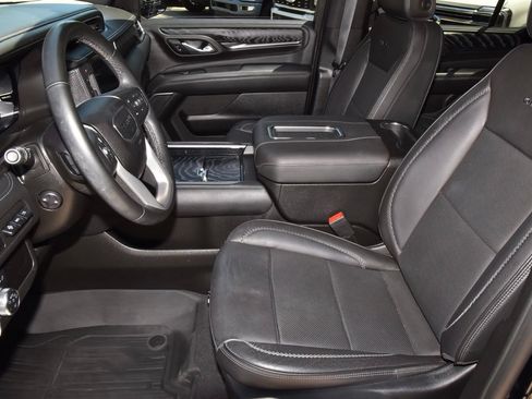 Used 2023 GMC Yukon Denali w/ LPO, Floor Liner Package AWD/4WD image 13