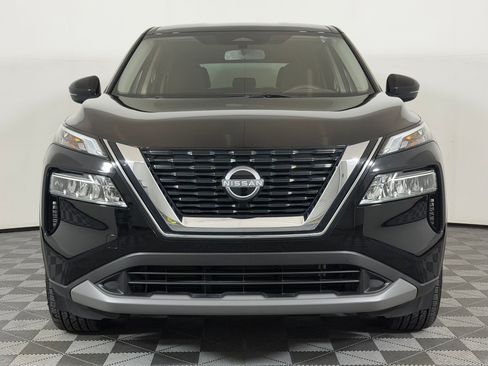 Used 2023 Nissan Rogue SV FWD image 6
