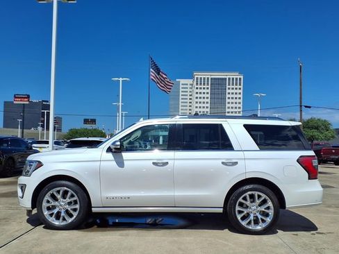 Used 2019 Ford Expedition Platinum AWD/4WD image 24
