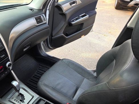 Used 2011 Subaru Forester 2.5X Touring AWD/4WD image 37