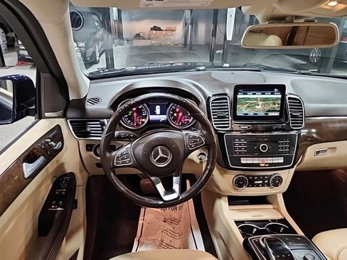 Used 2017 Mercedes-Benz GLE 350 4MATIC image 11